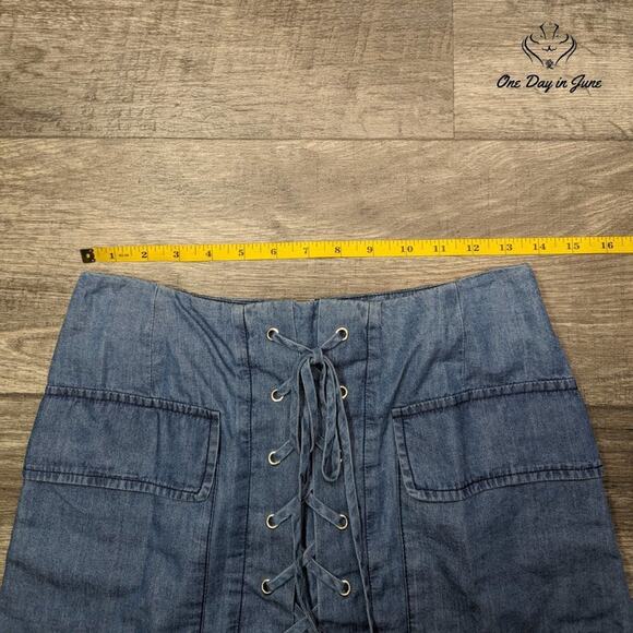 The Impeccable Pig Mini Skirt Size XS - Picture 3 of 5